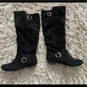 Women’s Black Boots Size 8